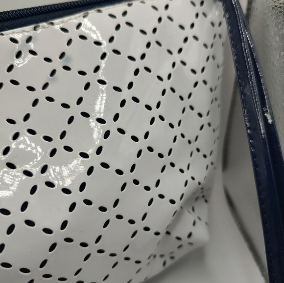 💥 3/$20 Estee Lauder Cosmetics Bag Zipper Pull! - Picture 2 of 10